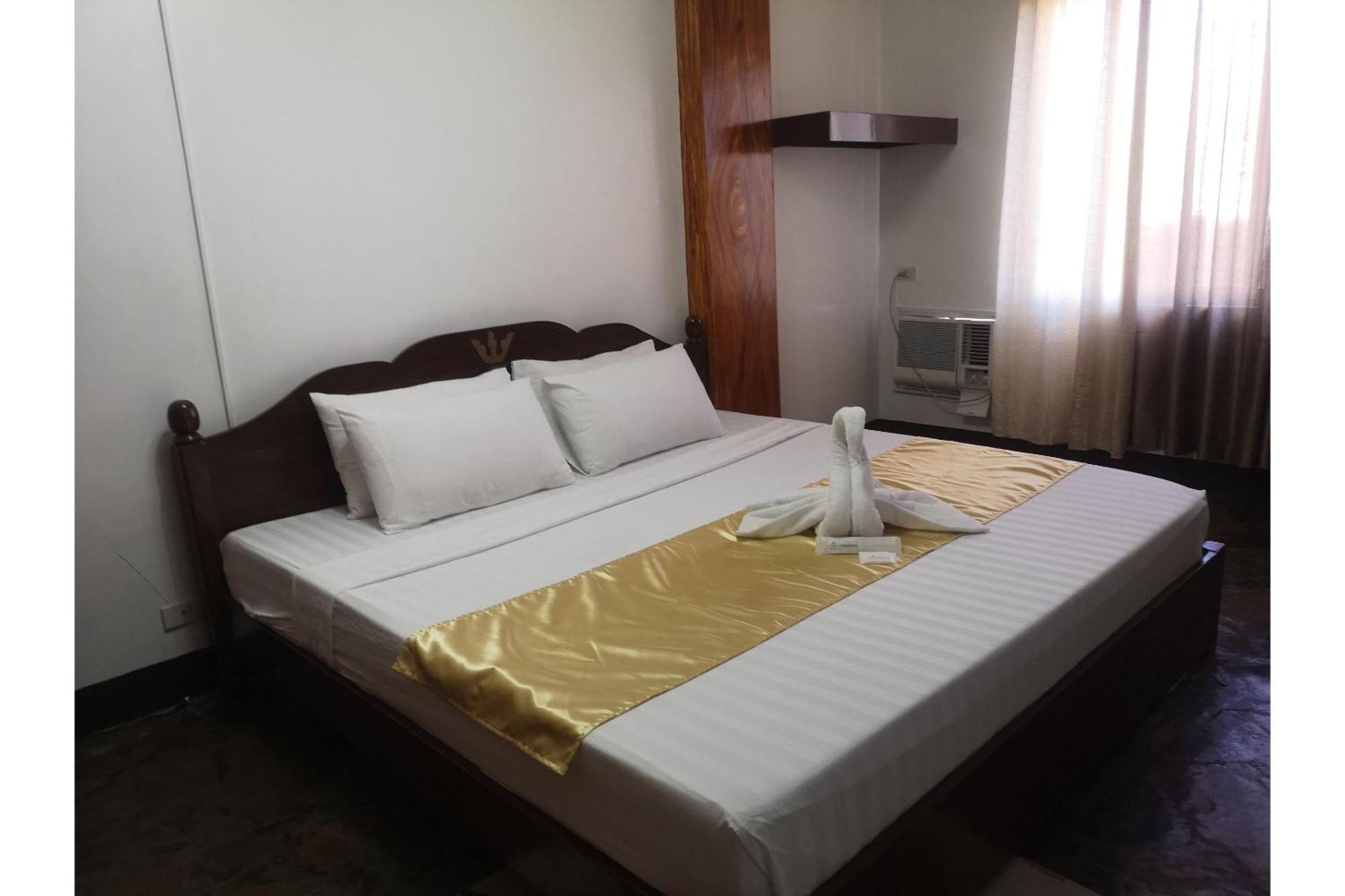 Oyo 880 Flores De Musa Inn Пуэрто-Принцеса Экстерьер фото